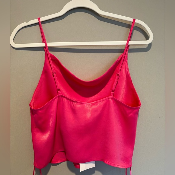 Women's Zara Satin Pink Cropped Tank Top - Size Small NWT adjustable str… - Picture 4 of 10